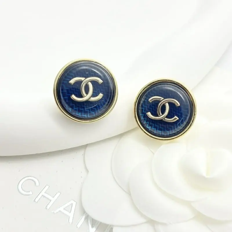 chanel boucles doreilles pour femme s_12701232